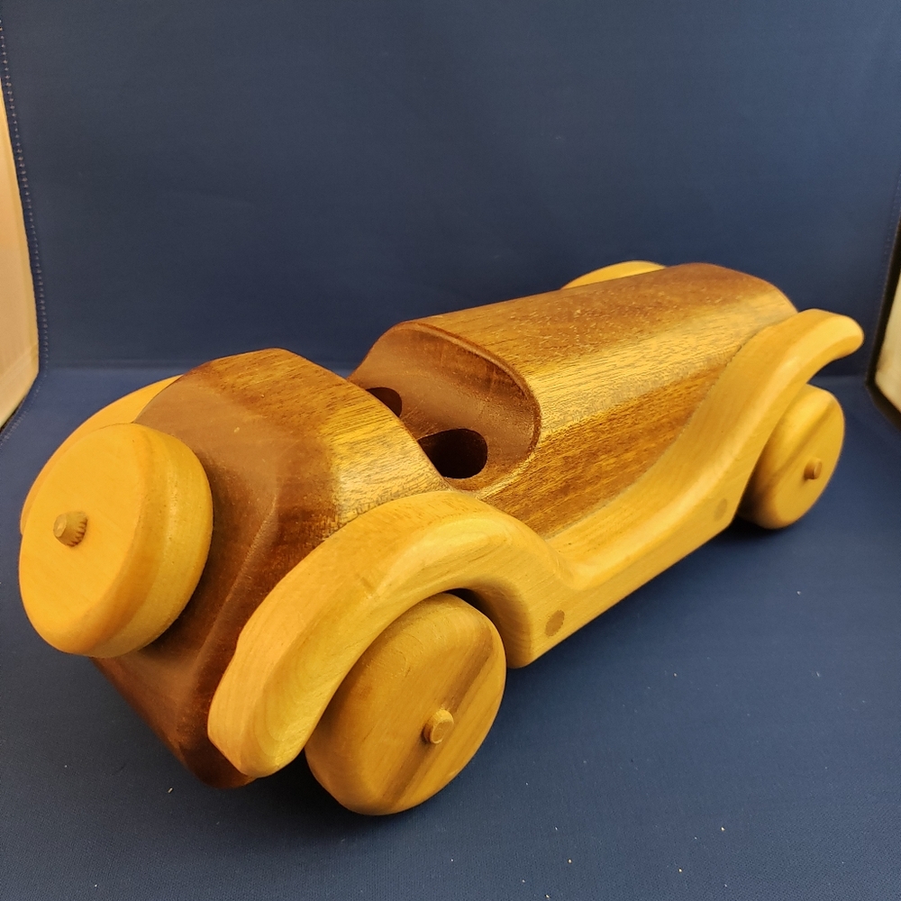 Vintage Wood Car - Picture 3 of 4
